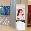 Floor Standing QLED Glass Double Sided Digital Ads Screen Digital Signal DIsplay 7