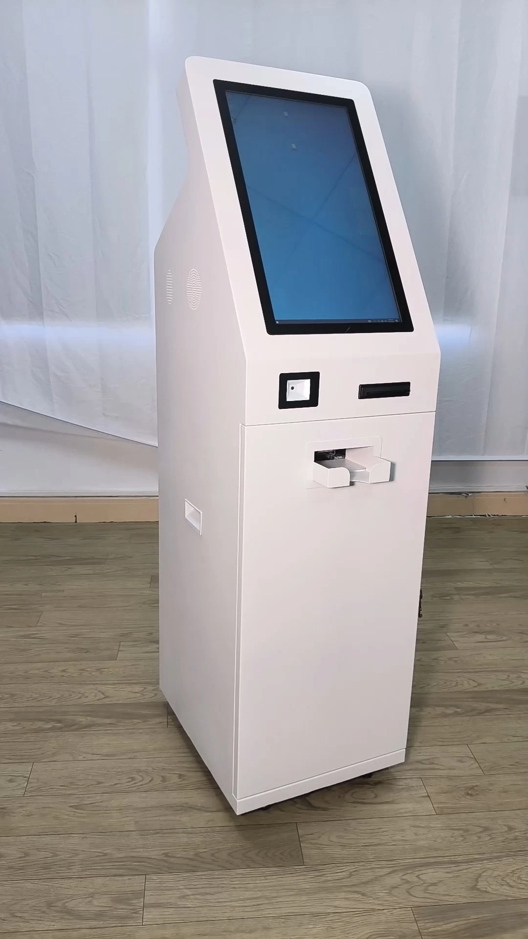 Store recommended Touch Screen self-service cash payment intelligent ticket machine with ticket printer self-service kiosk 1